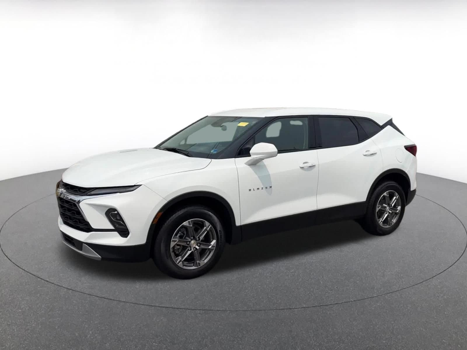 Thumbnail: 2025 Chevrolet Blazer - 7