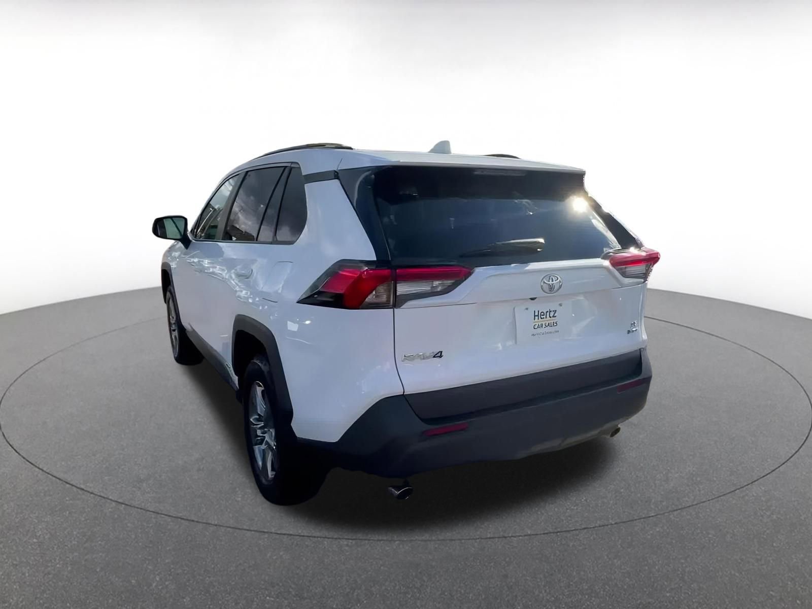 Thumbnail: 2025 Toyota RAV4 - 11