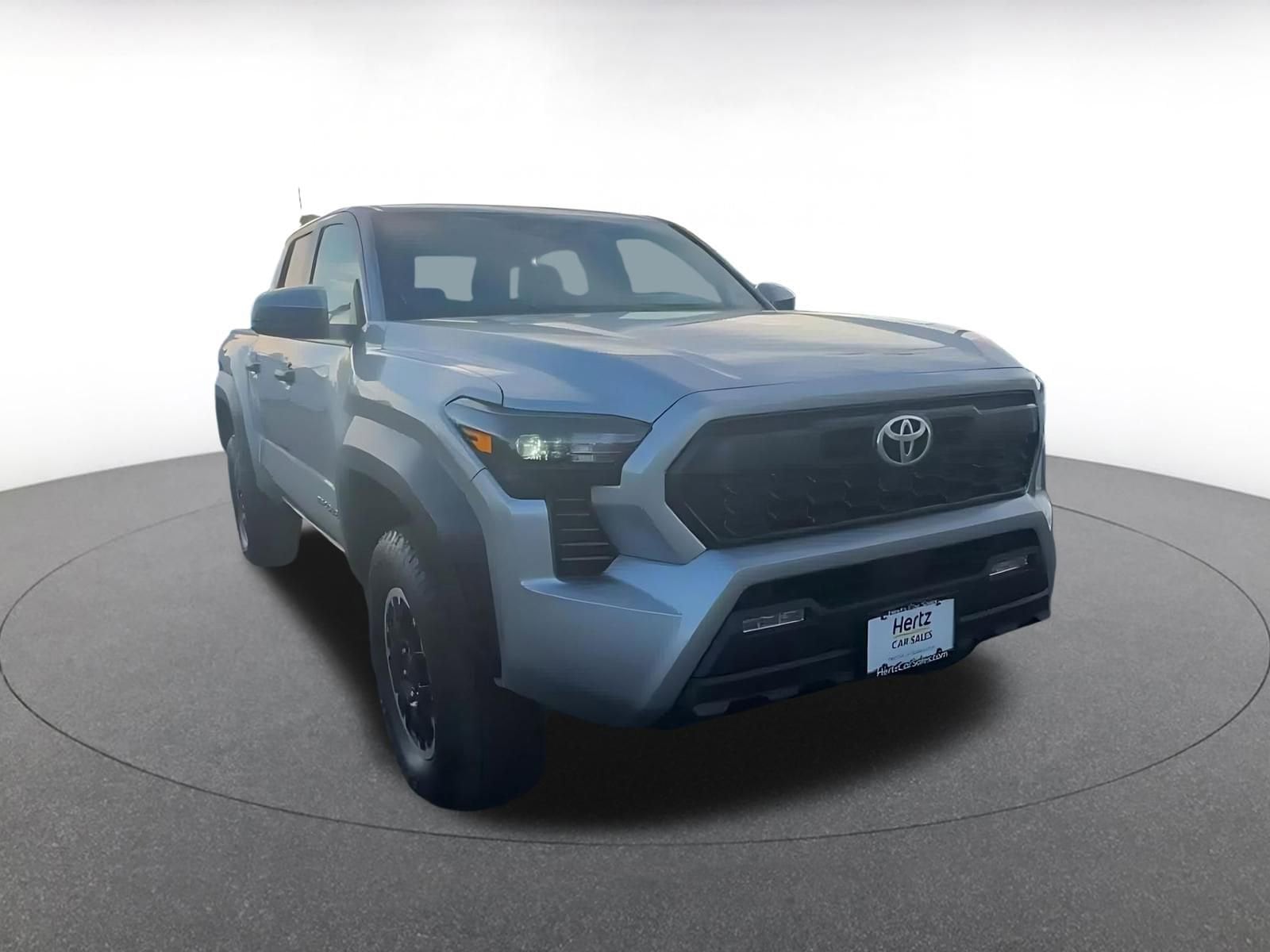 Thumbnail: 2025 Toyota Tacoma - 3