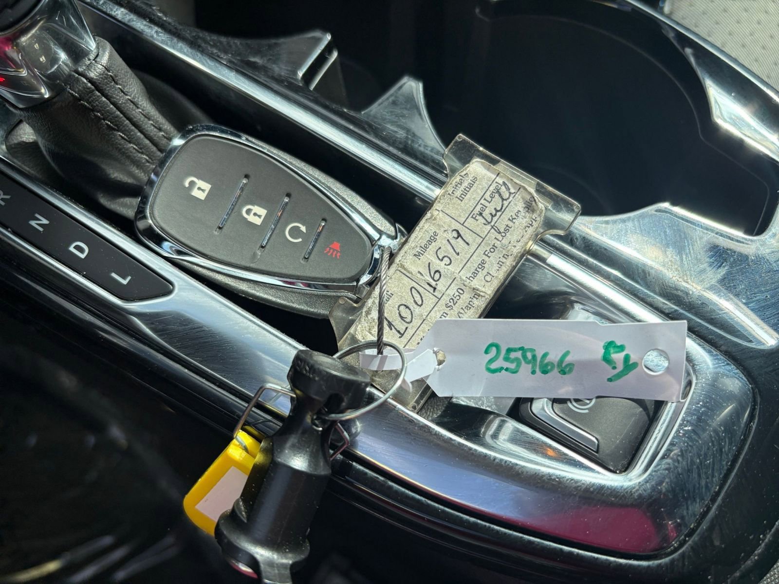 Thumbnail: 2025 Chevrolet Trax - 21