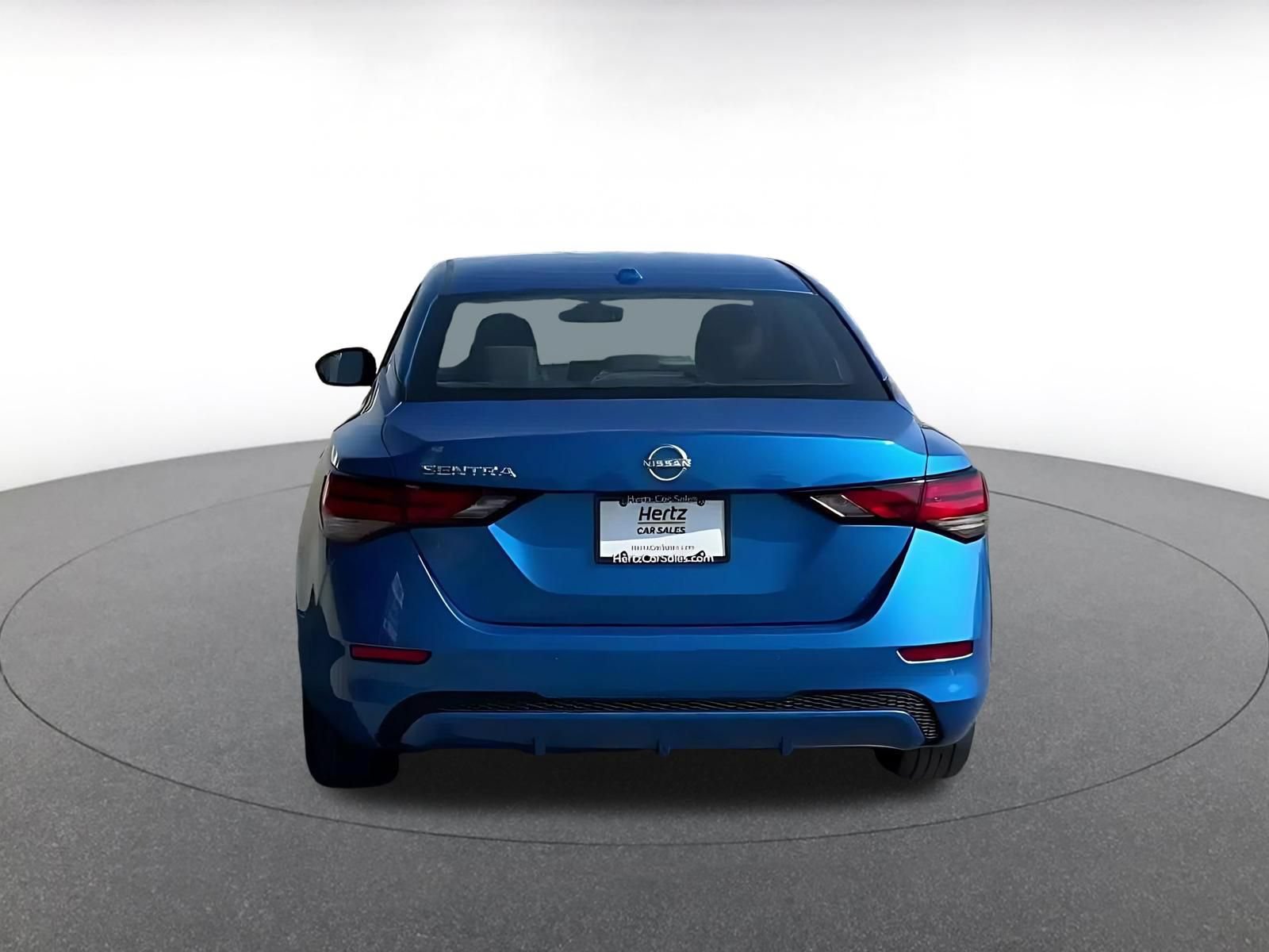 Thumbnail: 2025 Nissan Sentra - 10
