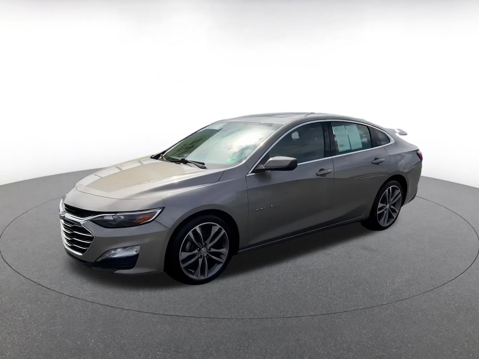Thumbnail: 2023 Chevrolet Malibu - 8