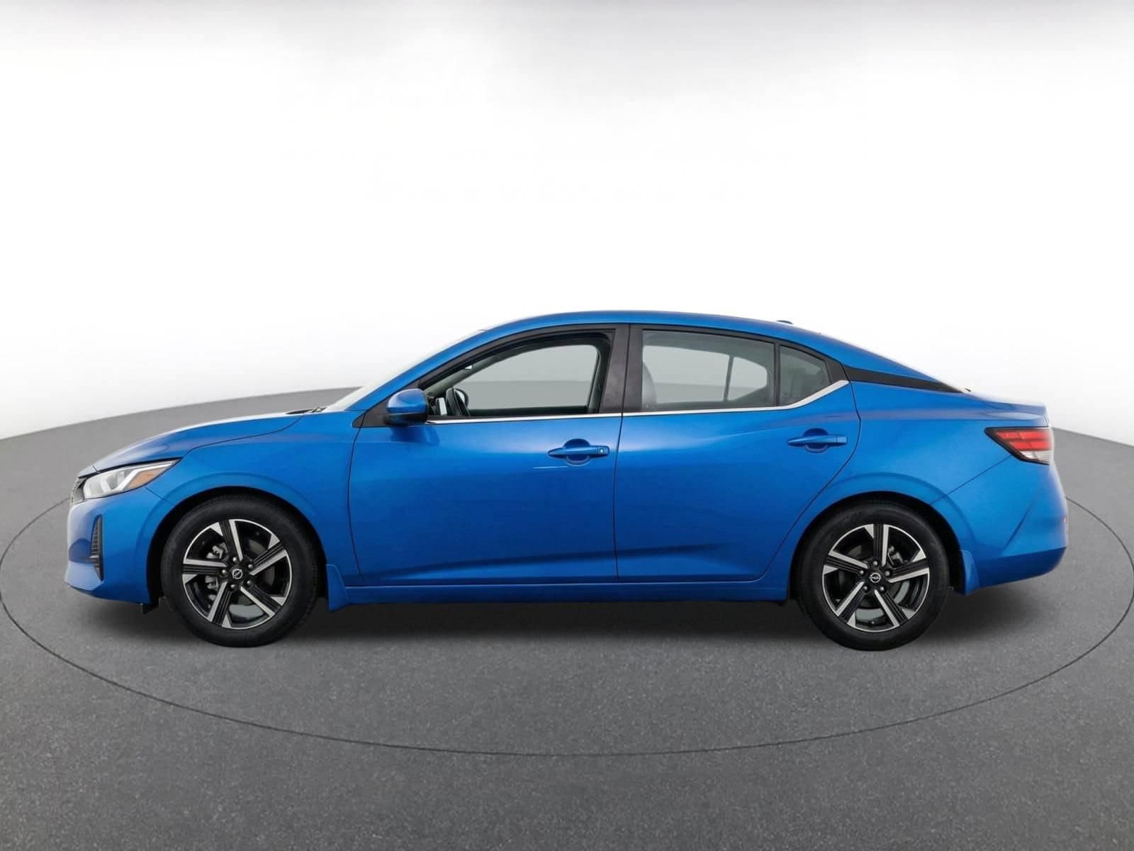Thumbnail: 2025 Nissan Sentra - 4