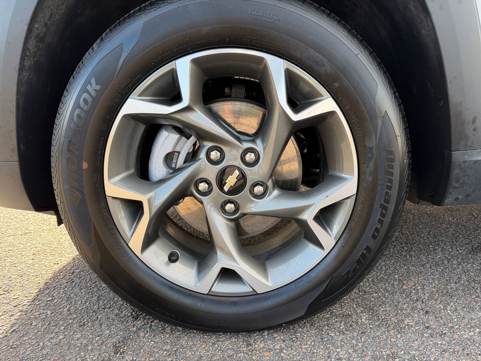 Thumbnail: 2025 Chevrolet Trax - 28