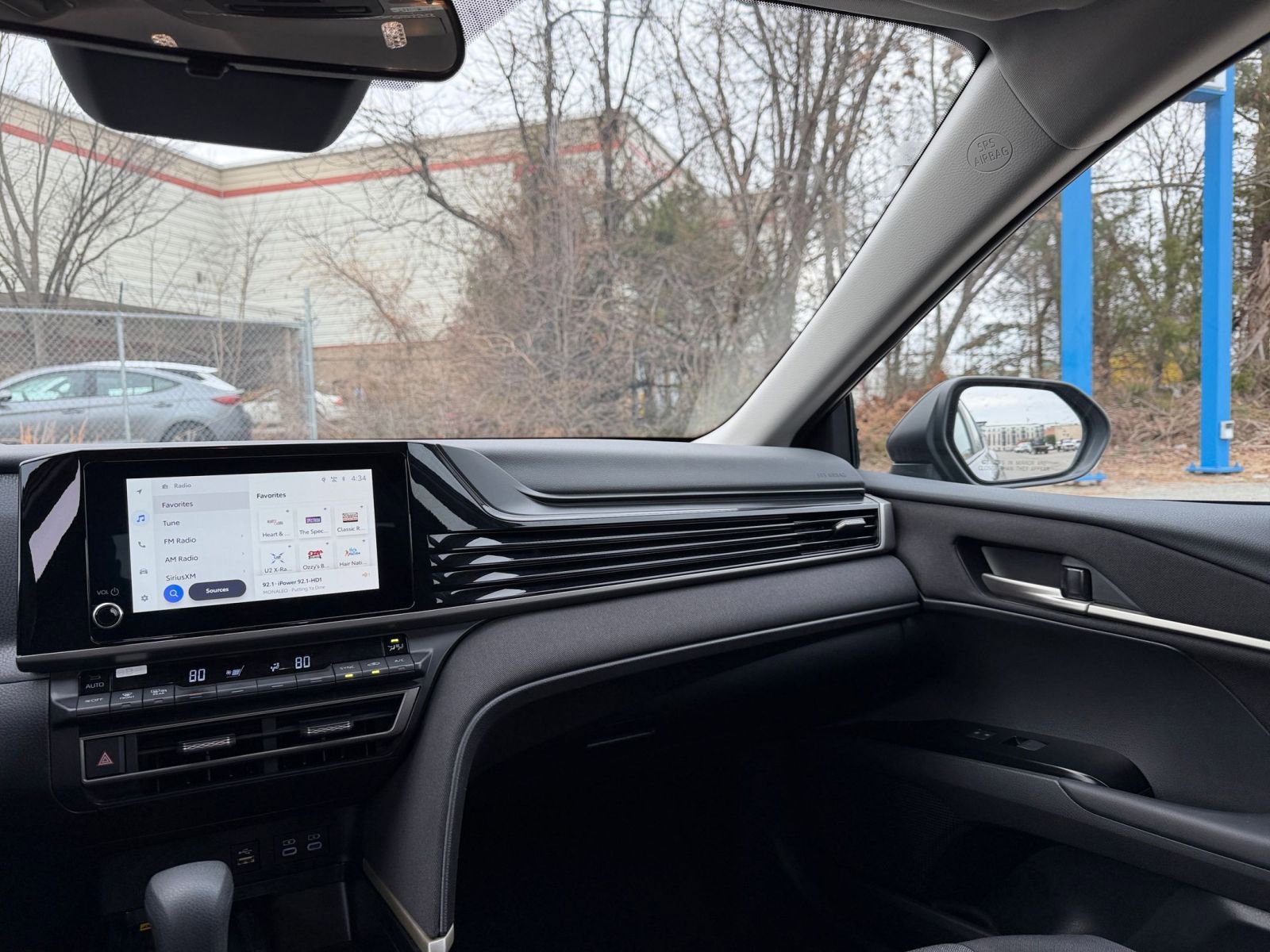 Thumbnail: 2025 Toyota Camry - 34