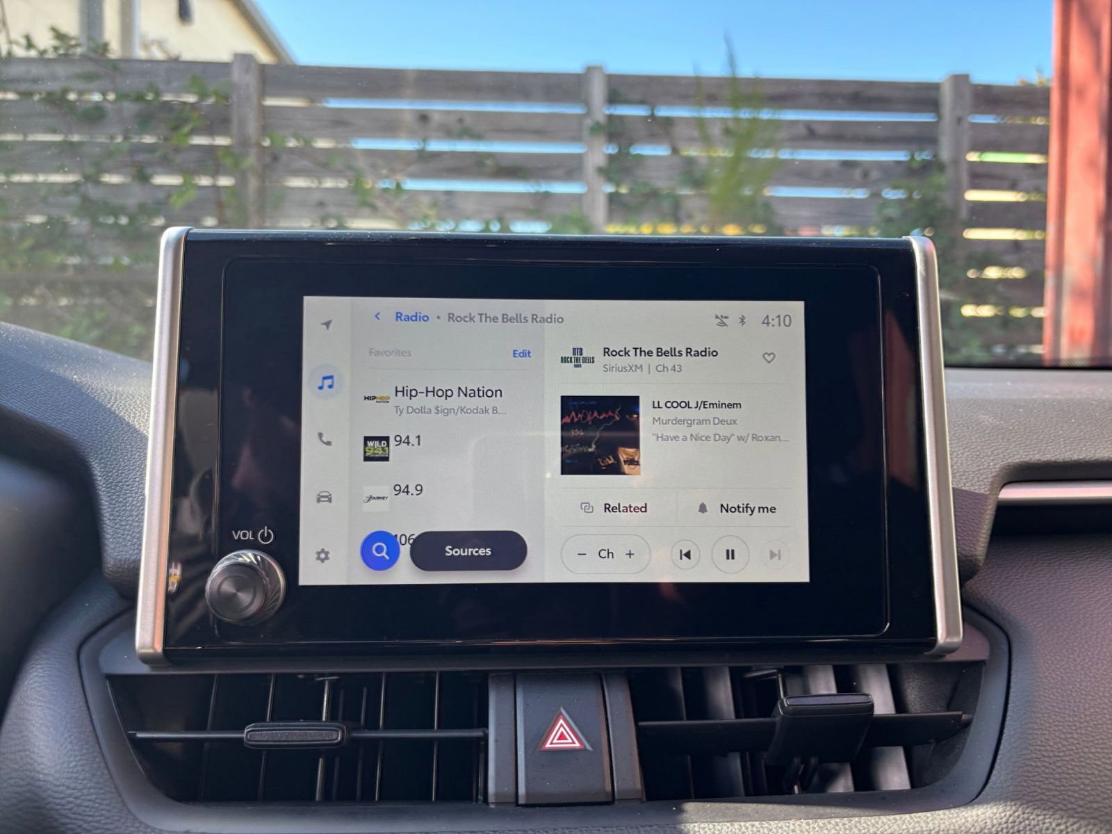 Thumbnail: 2025 Toyota RAV4 - 21