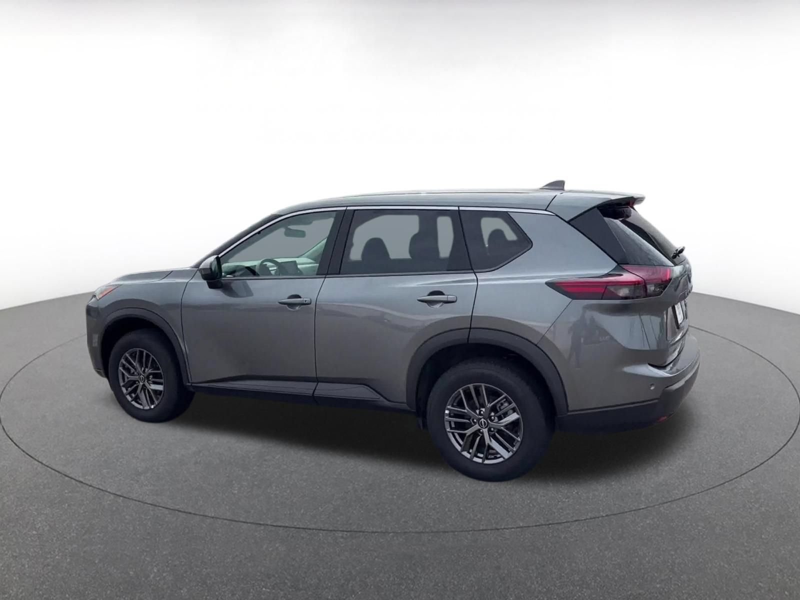 Thumbnail: 2026 Nissan Rogue - 9