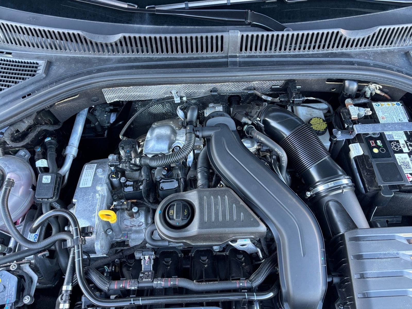 Thumbnail: 2025 Volkswagen Jetta - 31