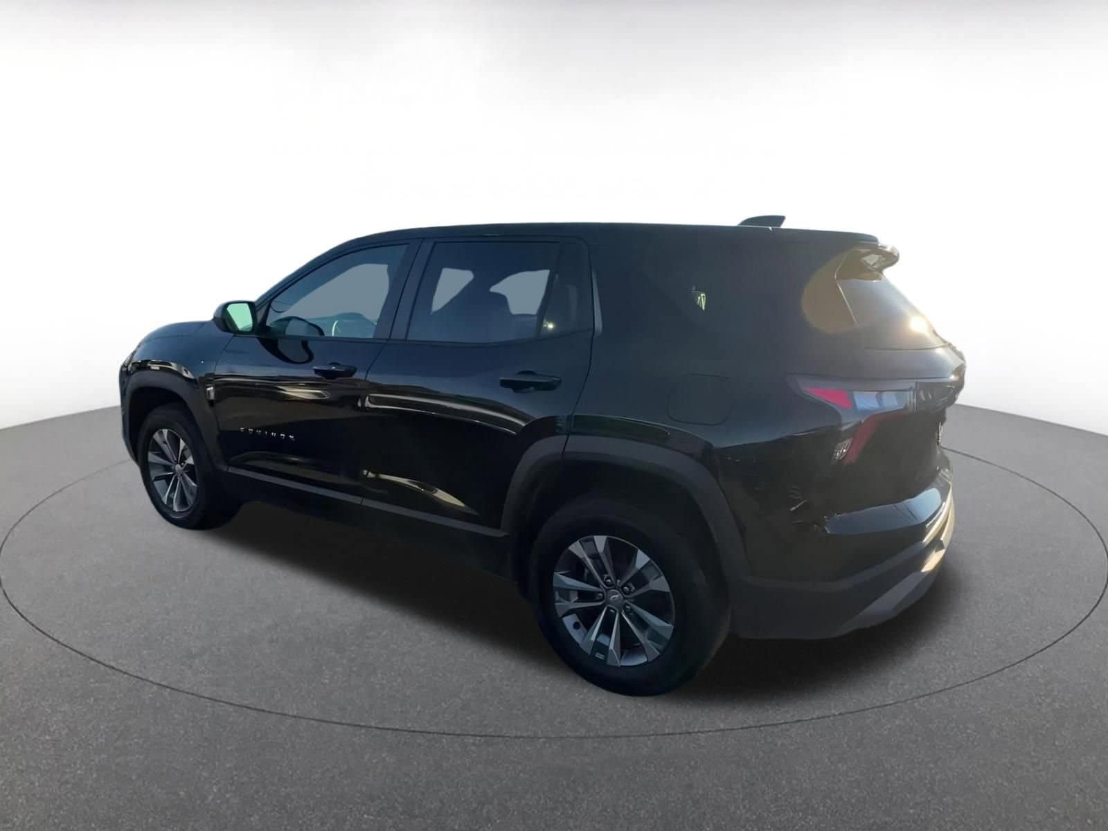 Thumbnail: 2025 Chevrolet Equinox - 10