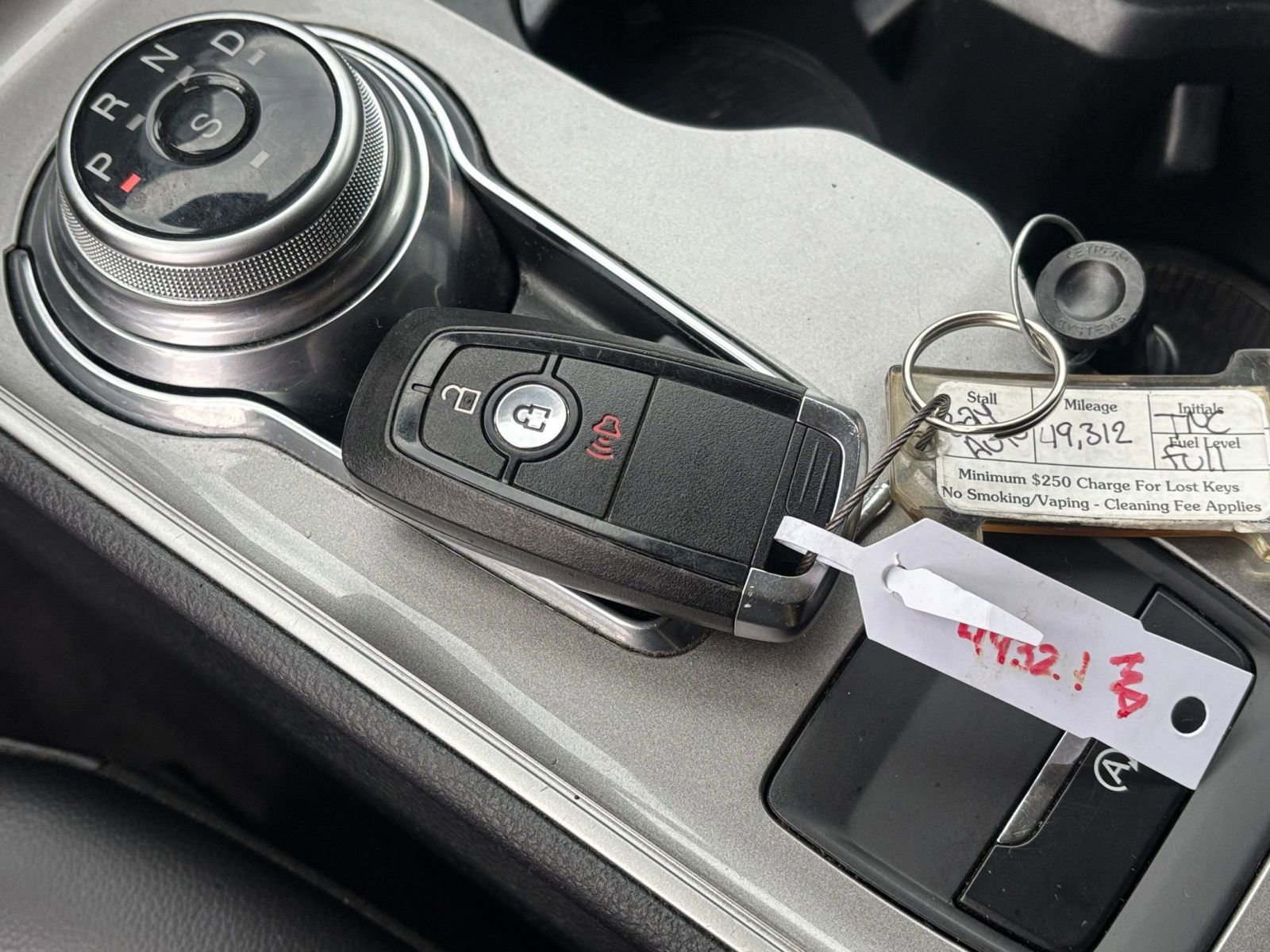 Thumbnail: 2024 Ford Edge - 21