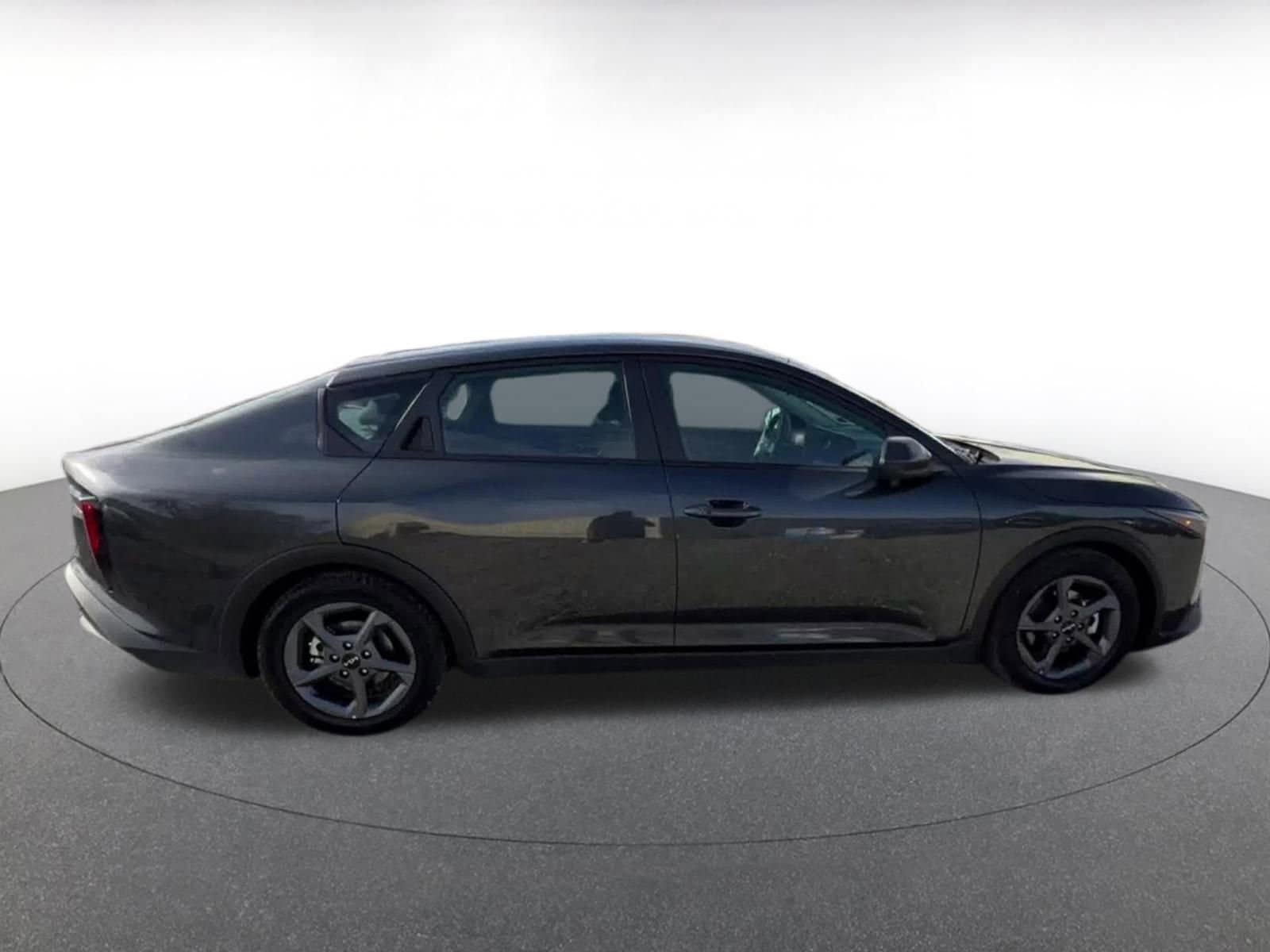 Thumbnail: 2025 Kia K4 - 16