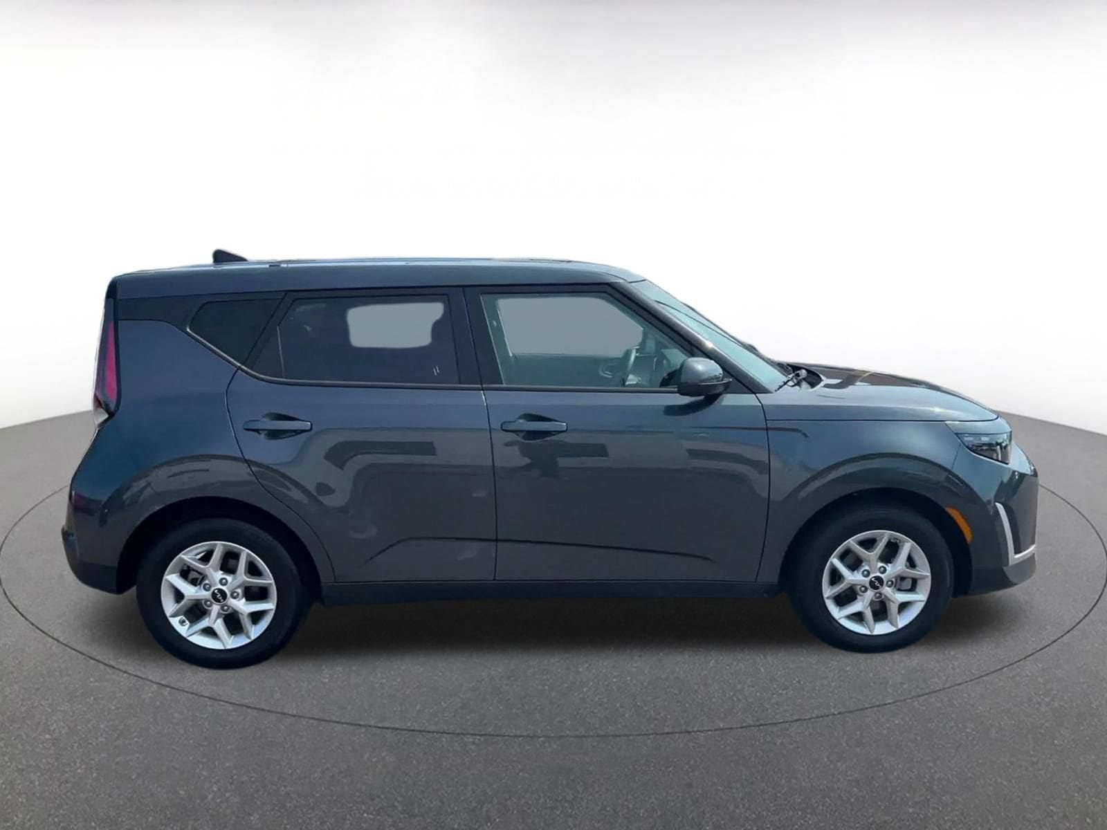 Thumbnail: 2025 Kia Soul - 13