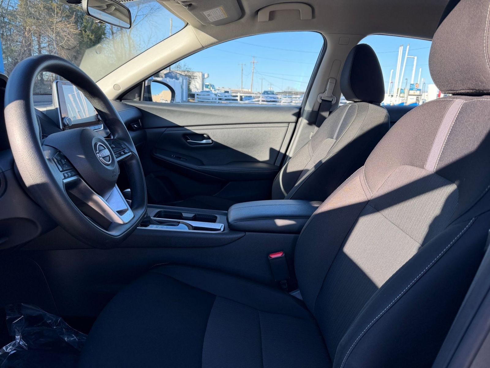 Thumbnail: 2025 Nissan Sentra - 24