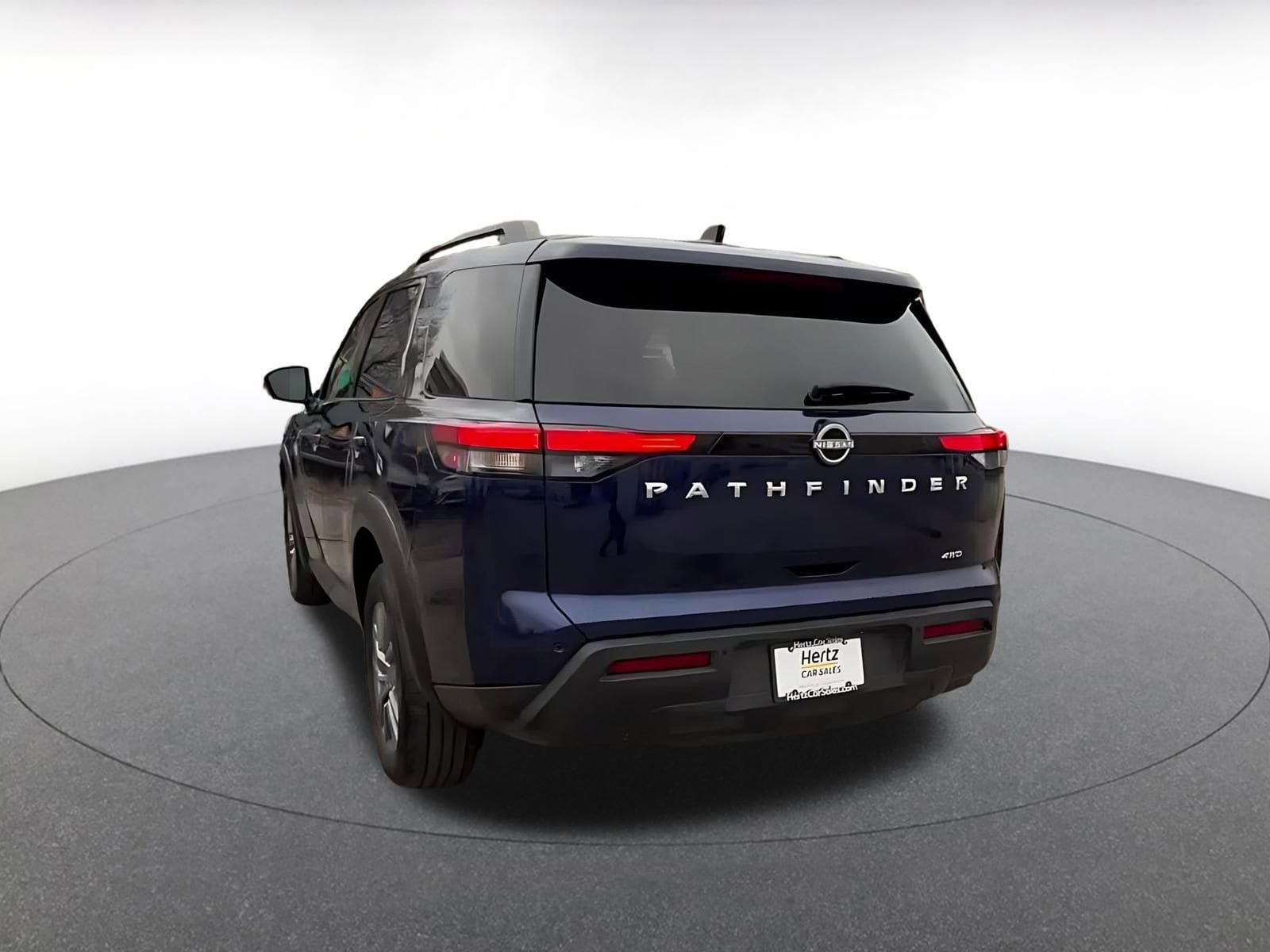 Thumbnail: 2025 Nissan Pathfinder - 11