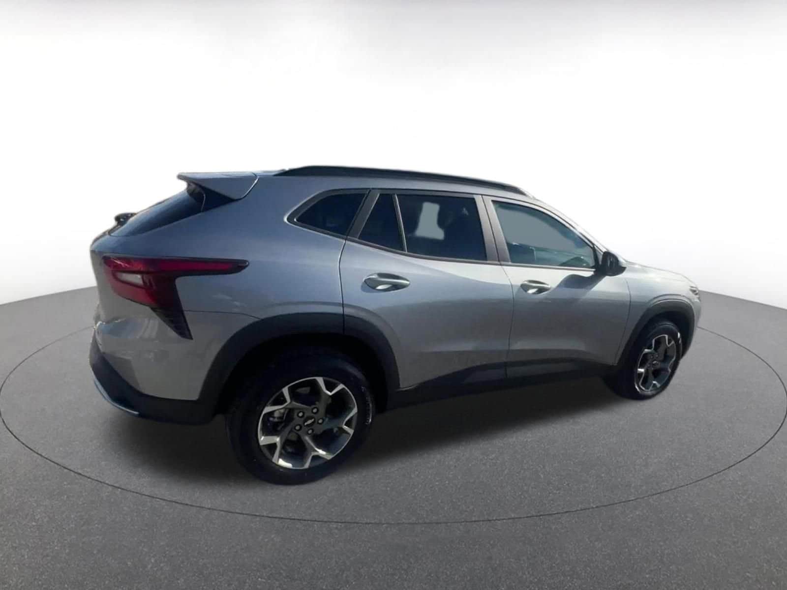 Thumbnail: 2025 Chevrolet Trax - 12