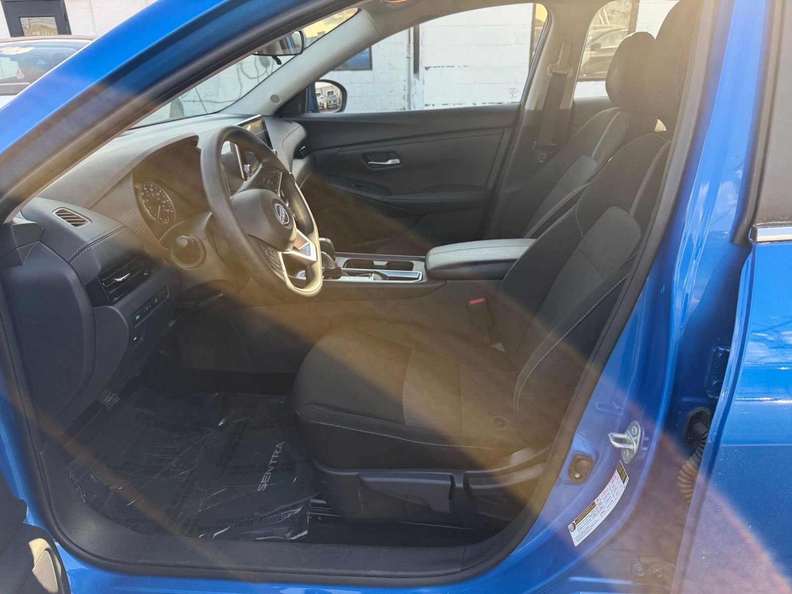 Thumbnail: 2025 Nissan Sentra - 24