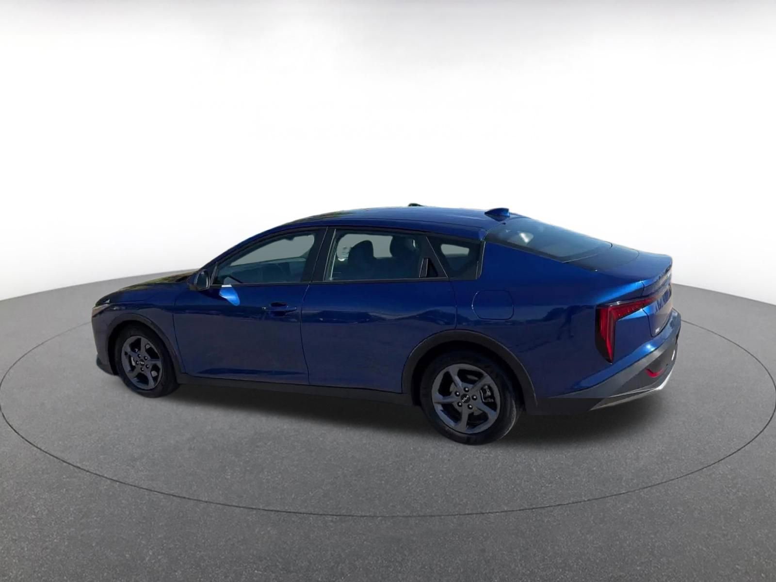 Thumbnail: 2025 Kia K4 - 10