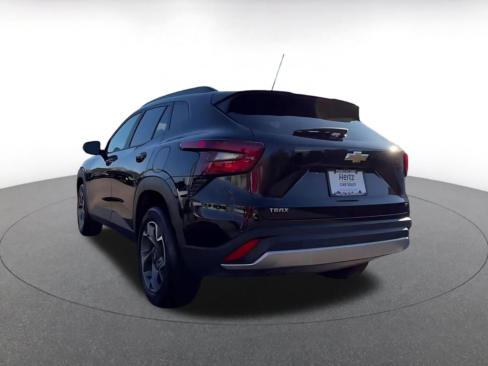 Thumbnail: 2025 Chevrolet Trax - 11