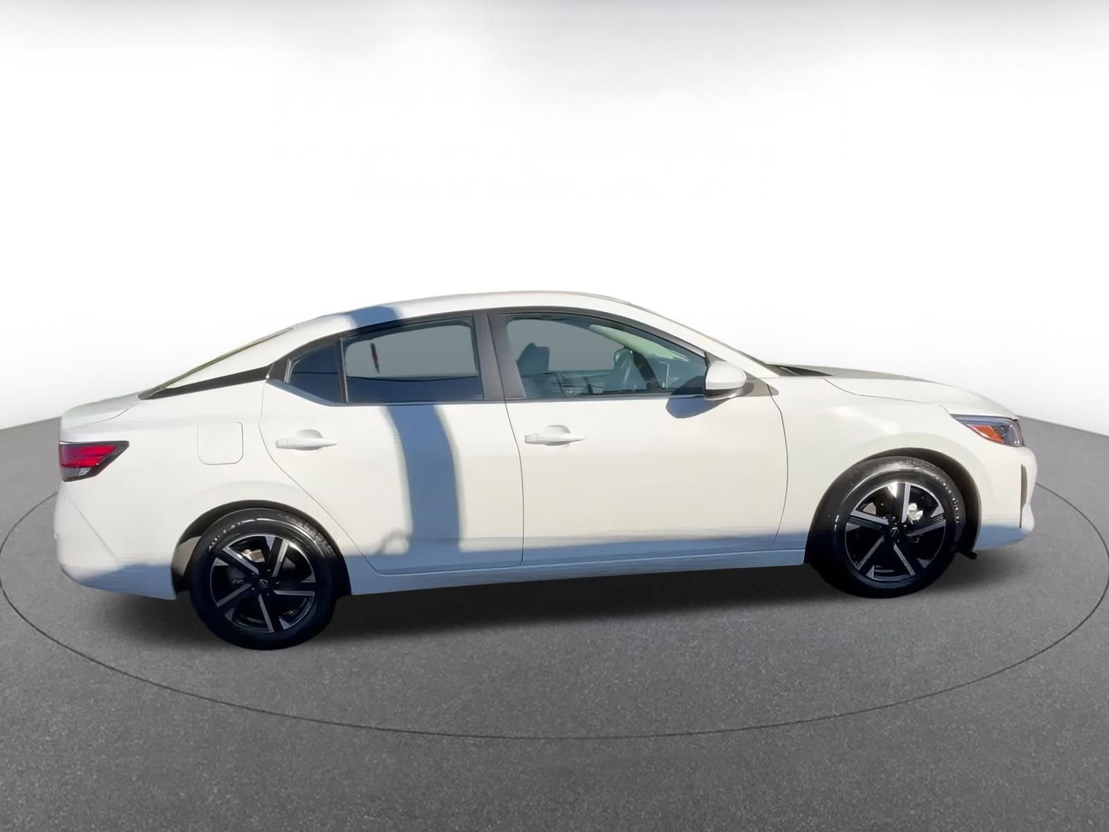 Thumbnail: 2024 Nissan Sentra - 16