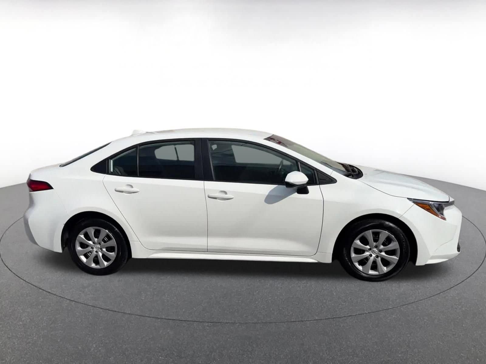 Thumbnail: 2025 Toyota Corolla - 13