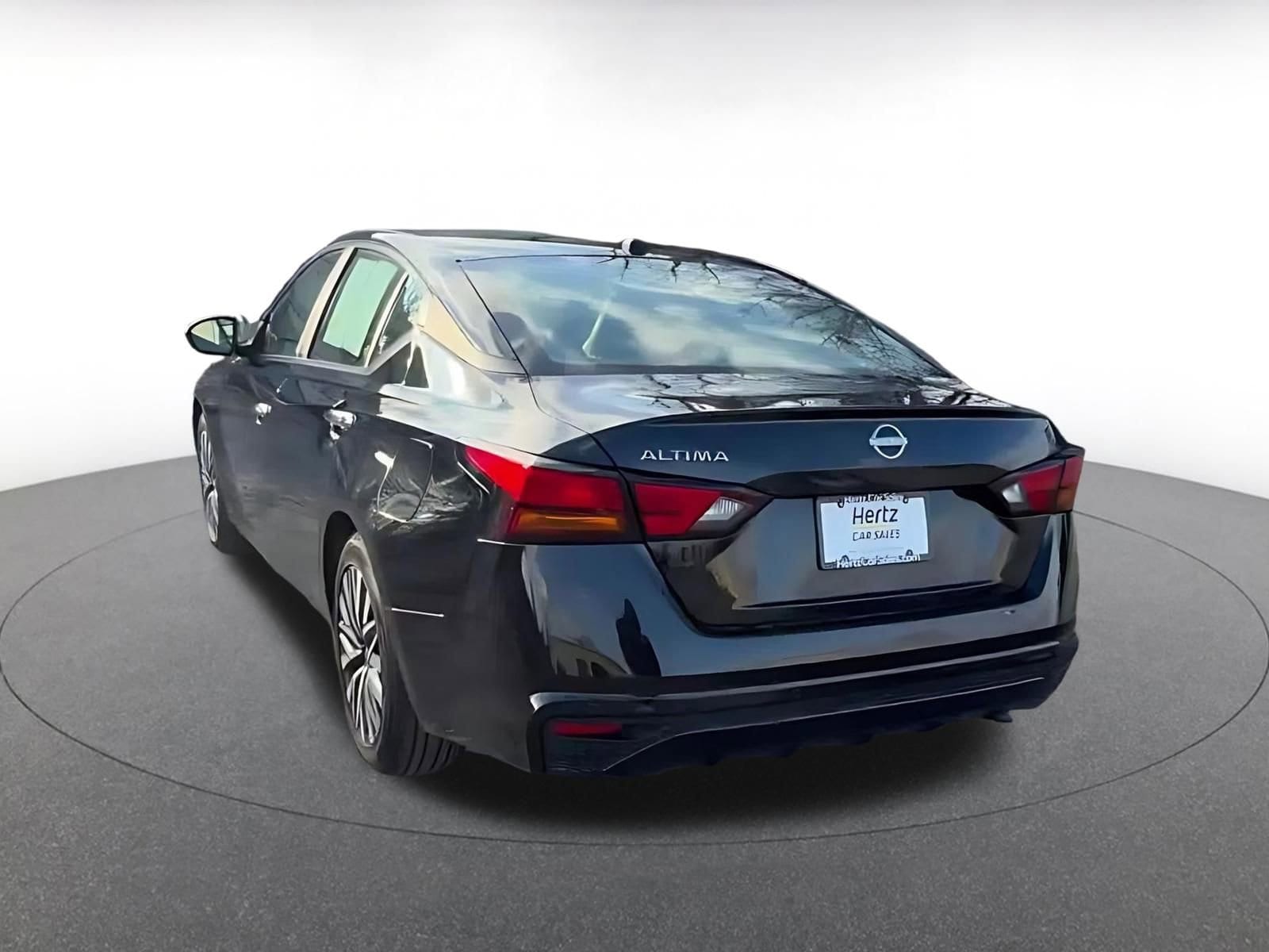 Thumbnail: 2025 Nissan Altima - 11