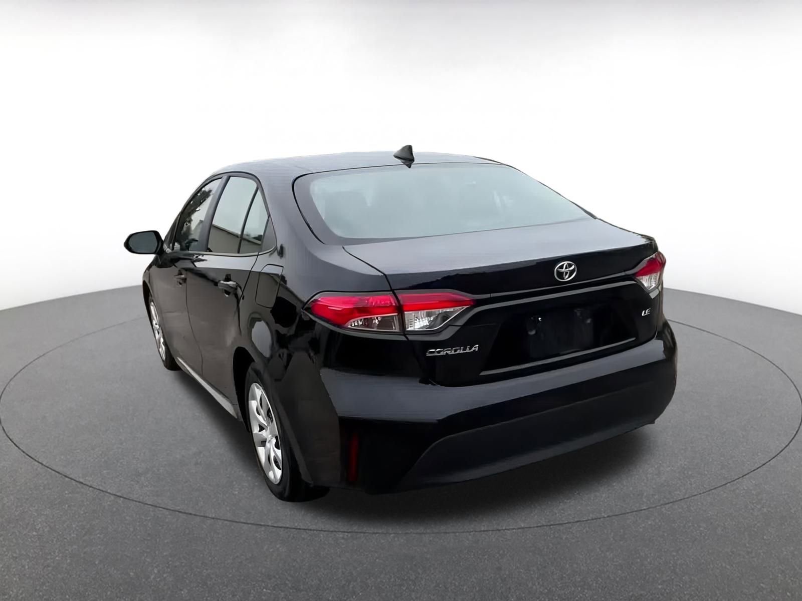Thumbnail: 2024 Toyota Corolla - 12