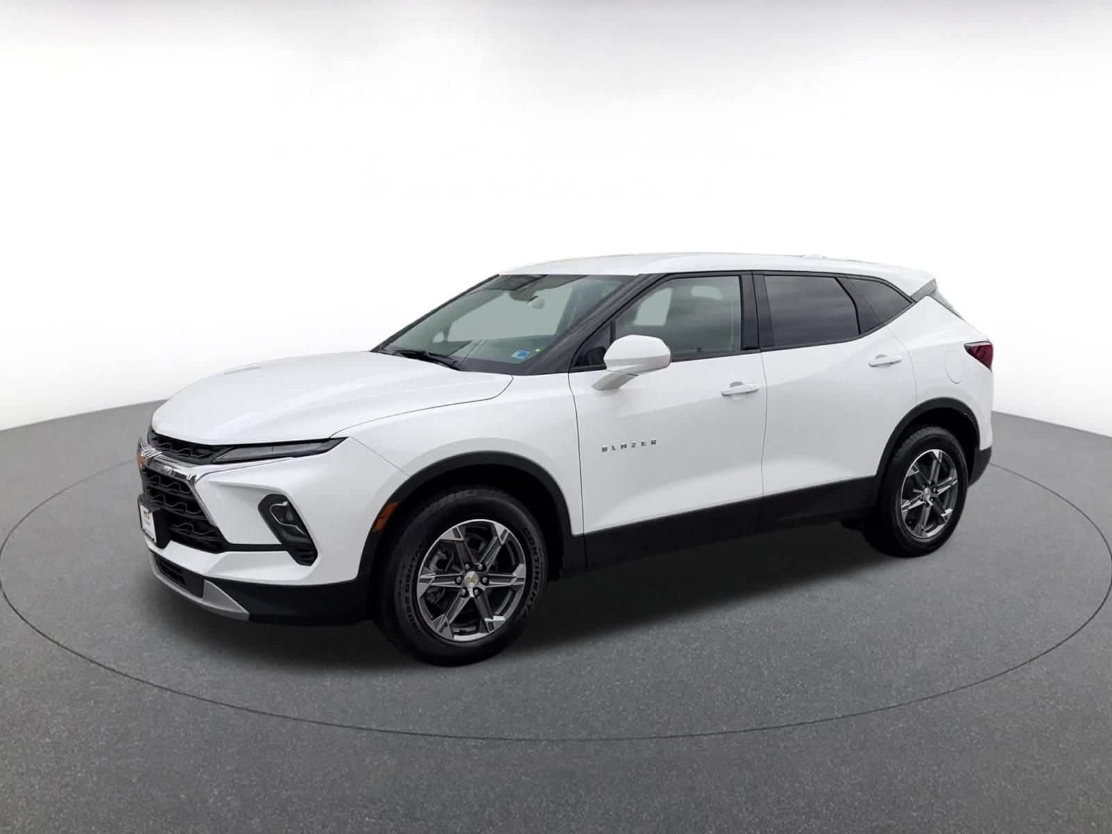 Thumbnail: 2025 Chevrolet Blazer - 6