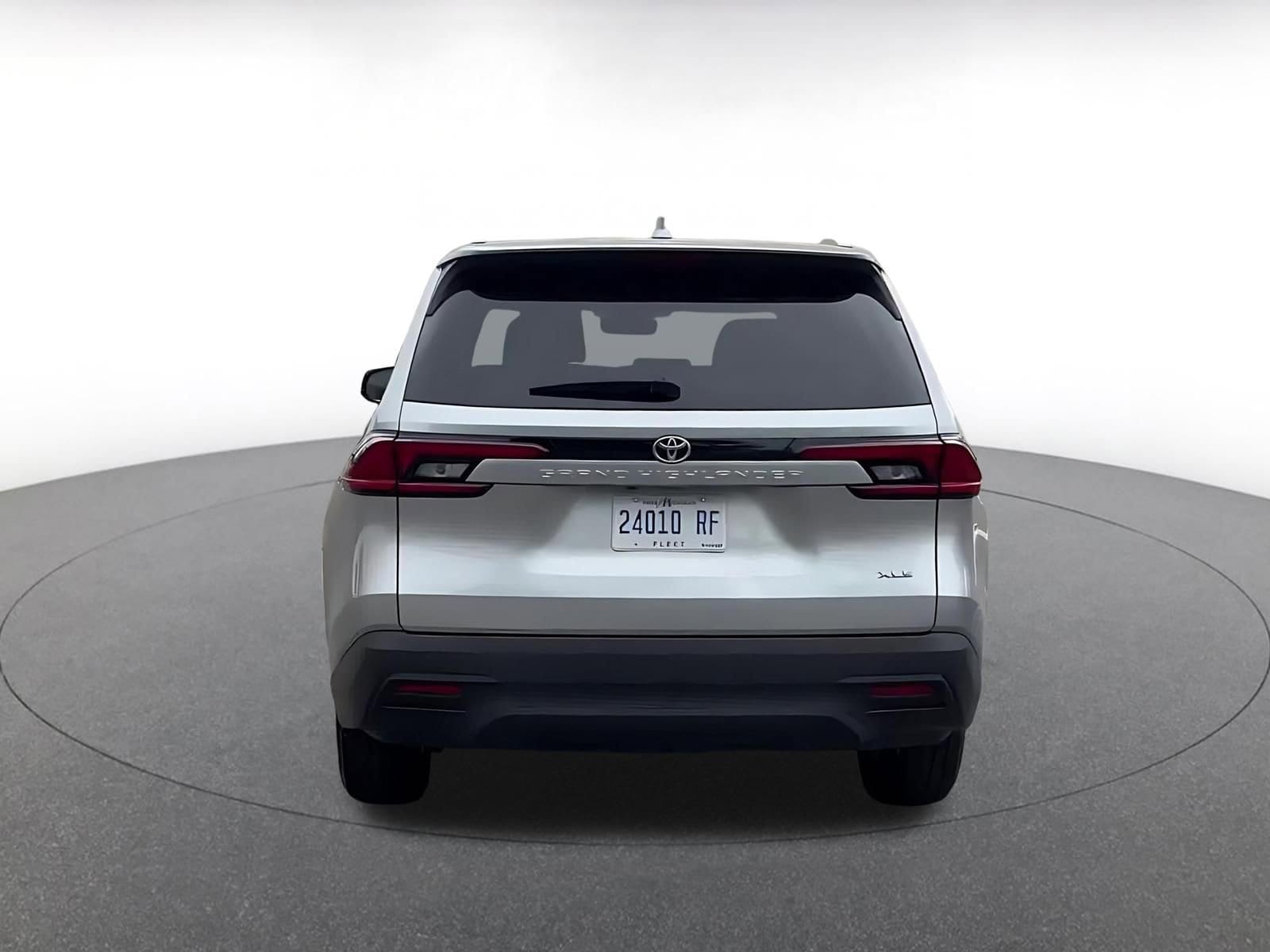 Thumbnail: 2025 Toyota Grand Highlander - 12