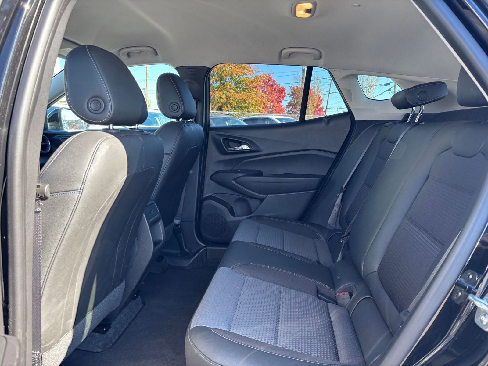 Thumbnail: 2025 Chevrolet Trax - 23