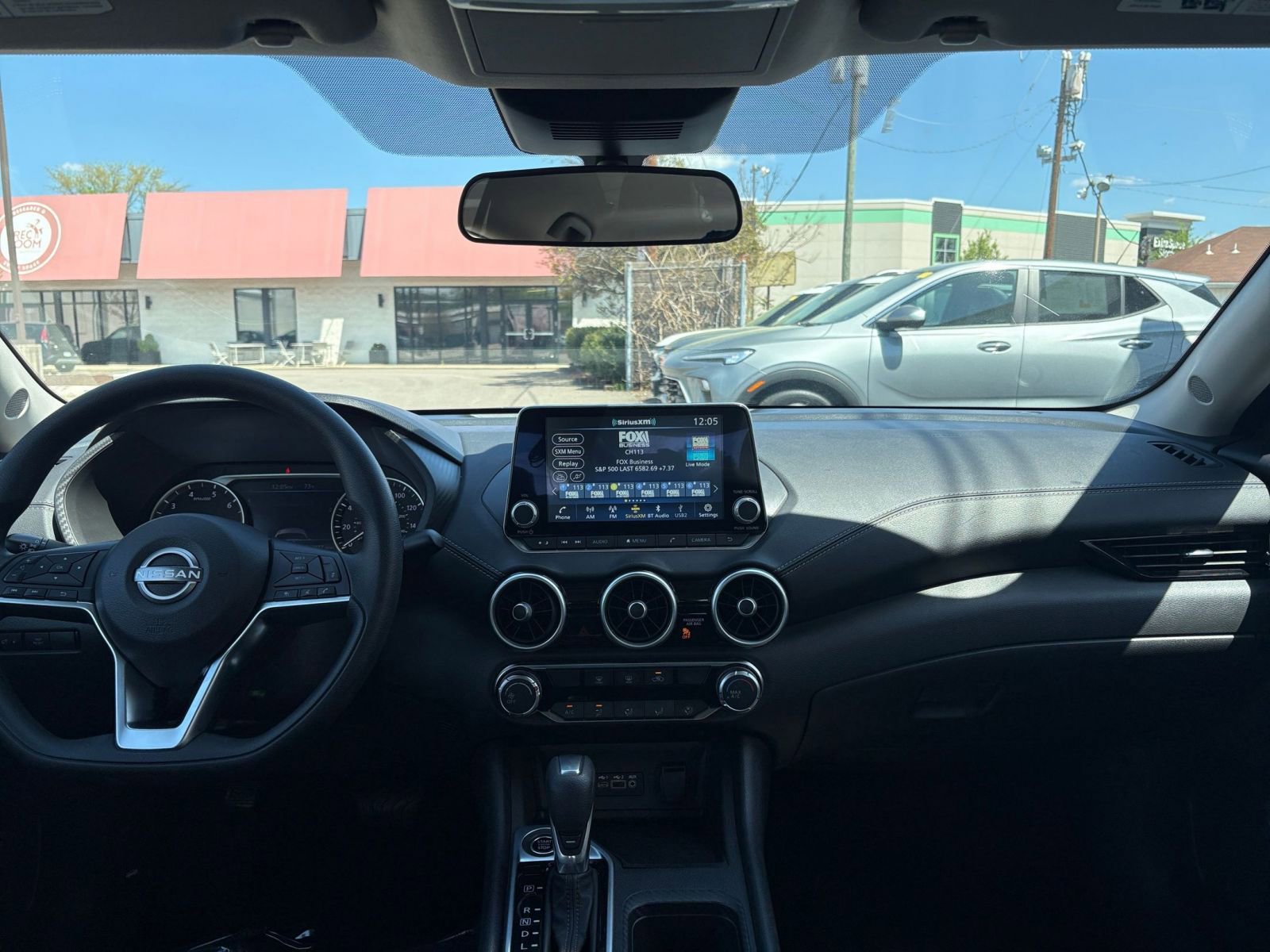 Thumbnail: 2025 Nissan Sentra - 31