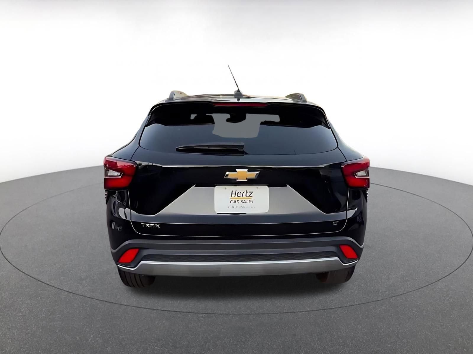 Thumbnail: 2025 Chevrolet Trax - 12