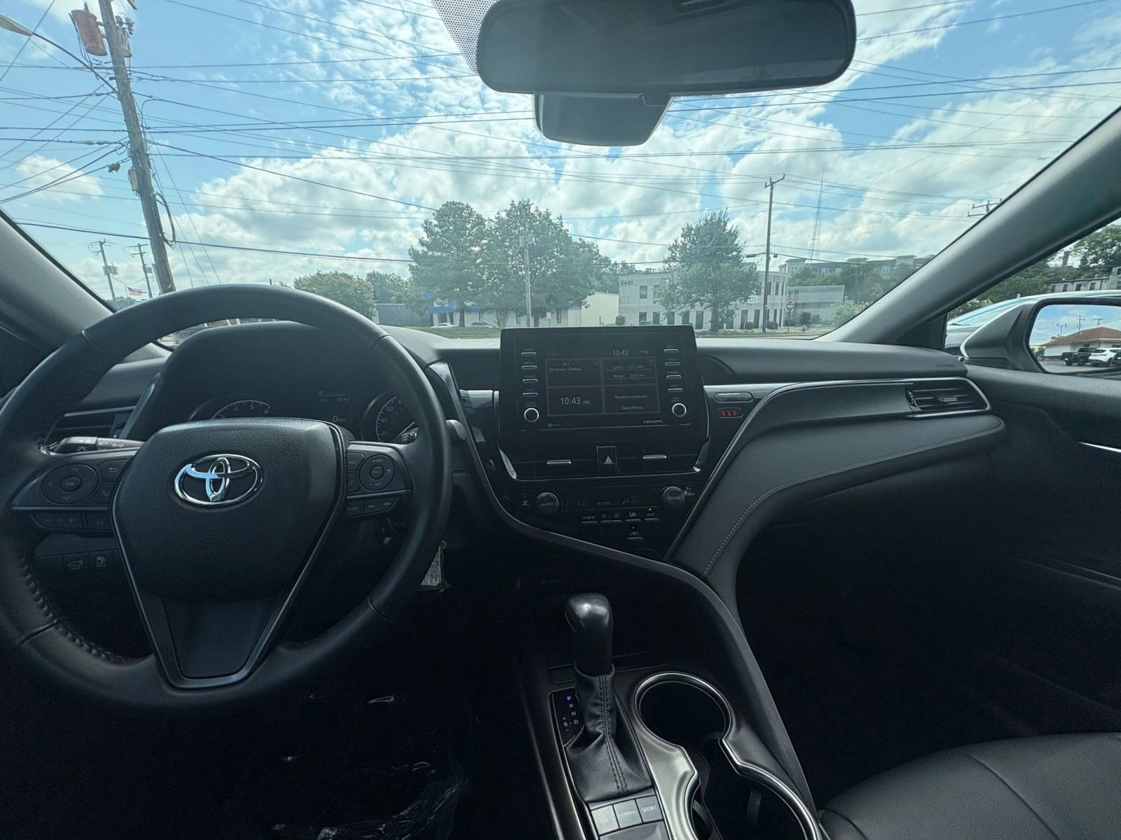 Thumbnail: 2024 Toyota Camry - 32