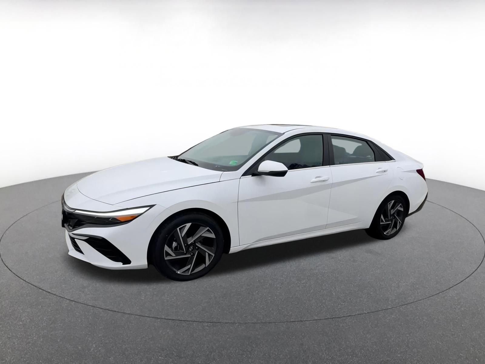 Thumbnail: 2025 Hyundai Elantra - 8