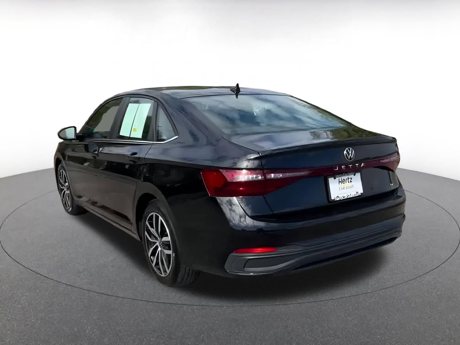 Thumbnail: 2025 Volkswagen Jetta - 11