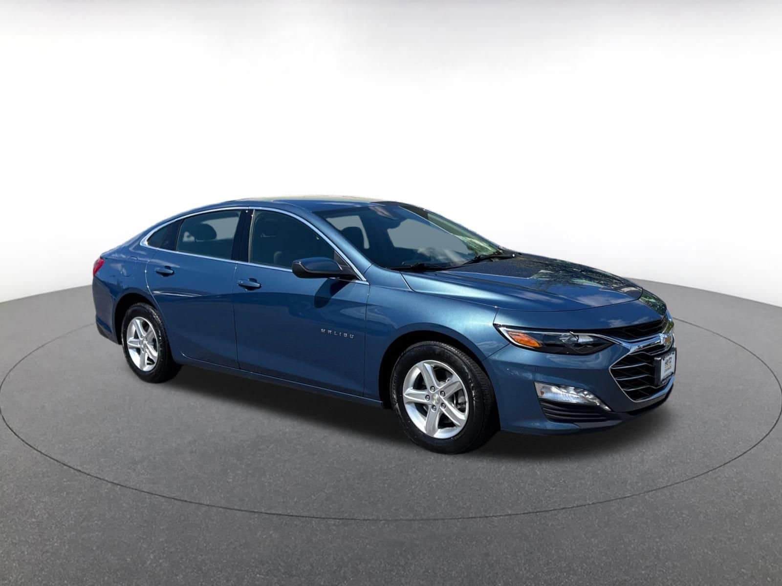 Thumbnail: 2024 Chevrolet Malibu - 1