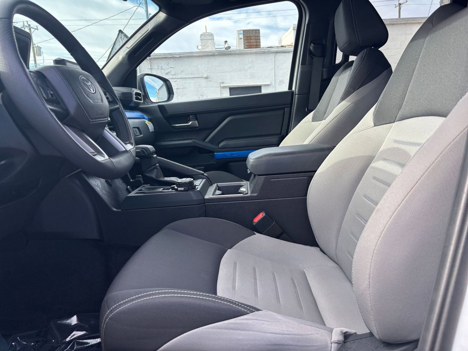 Thumbnail: 2025 Toyota Tacoma - 25