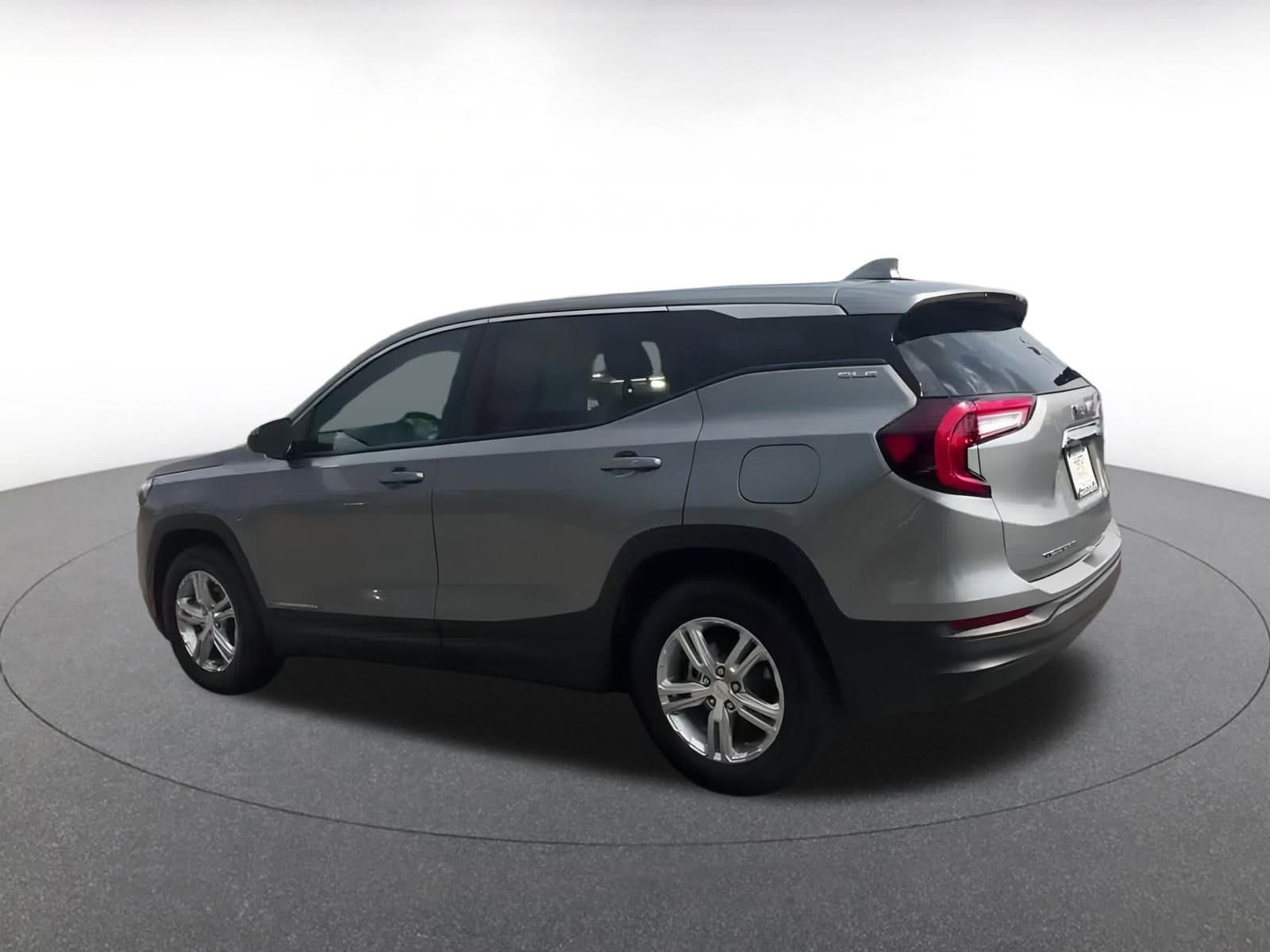 Thumbnail: 2024 GMC Terrain - 10