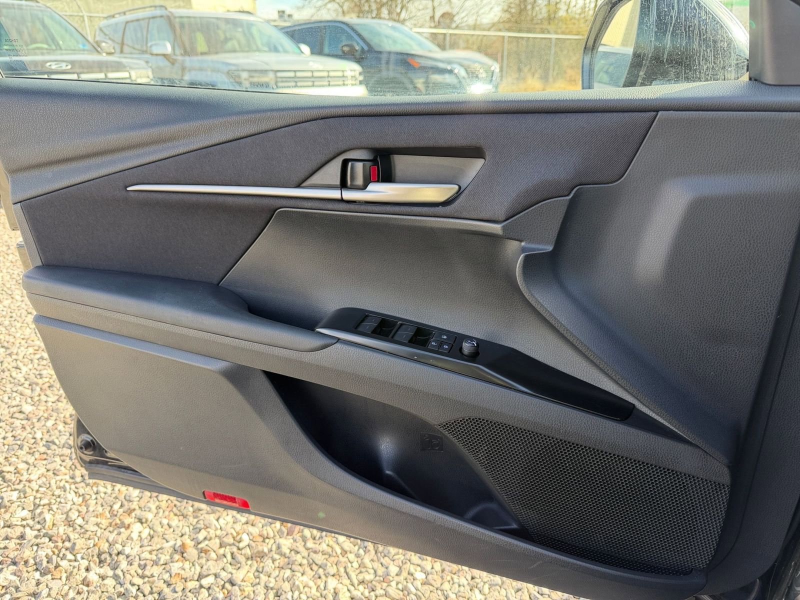 Thumbnail: 2025 Toyota Camry - 20