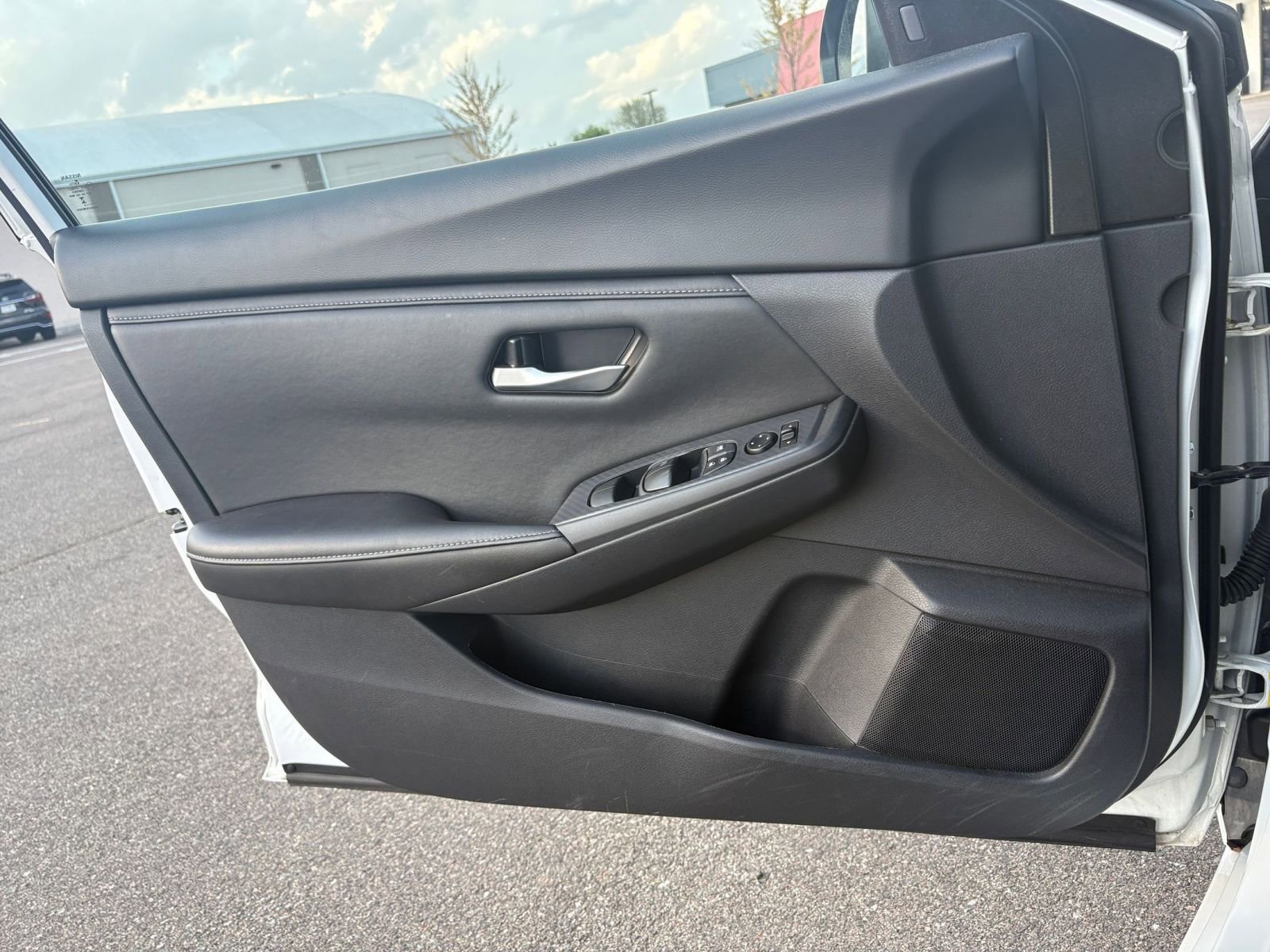 Thumbnail: 2025 Nissan Sentra - 18