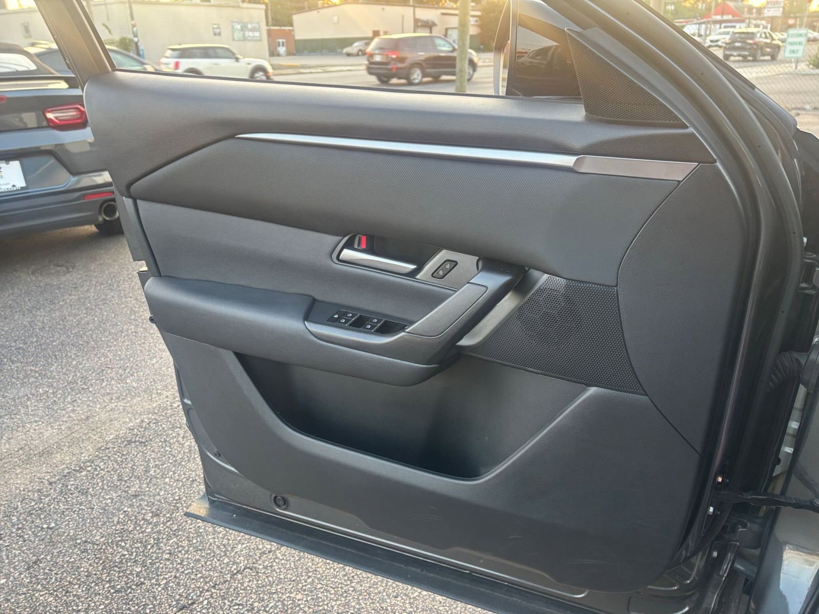 Thumbnail: 2025 Mazda CX-50 - 20