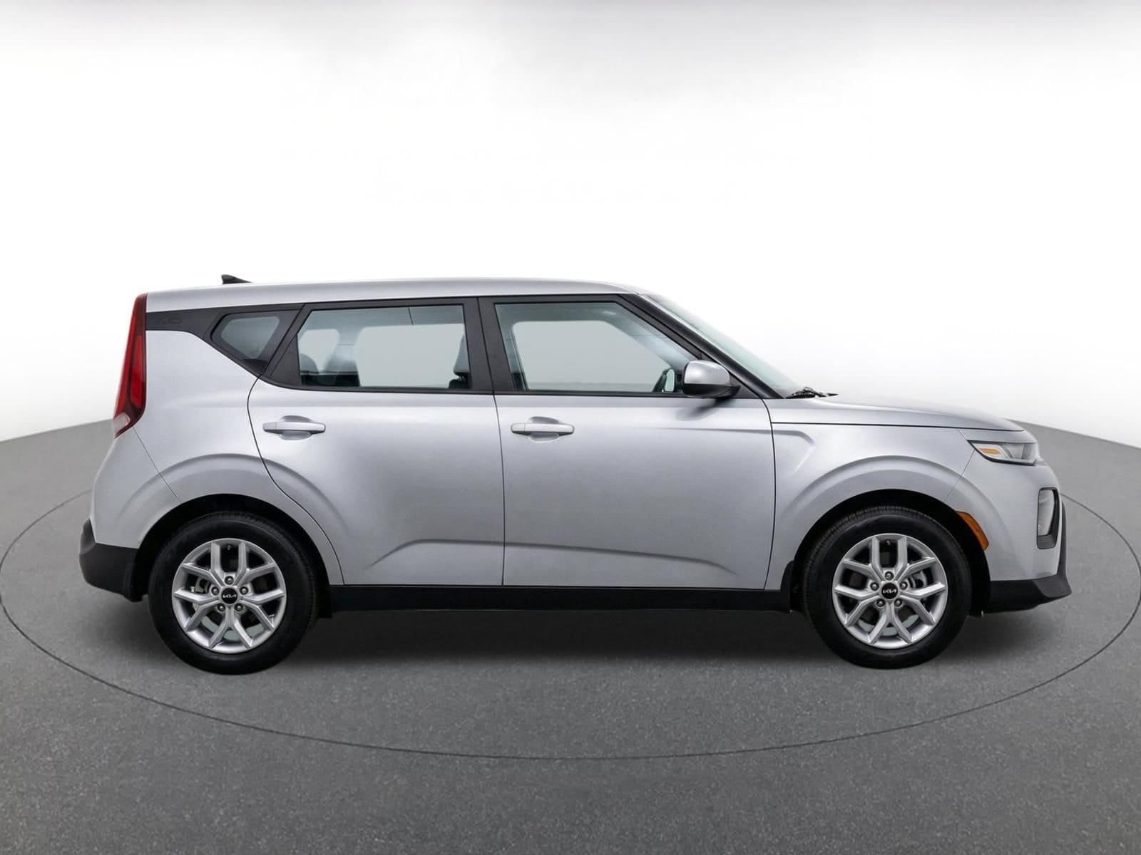Thumbnail: 2025 Kia Soul - 10