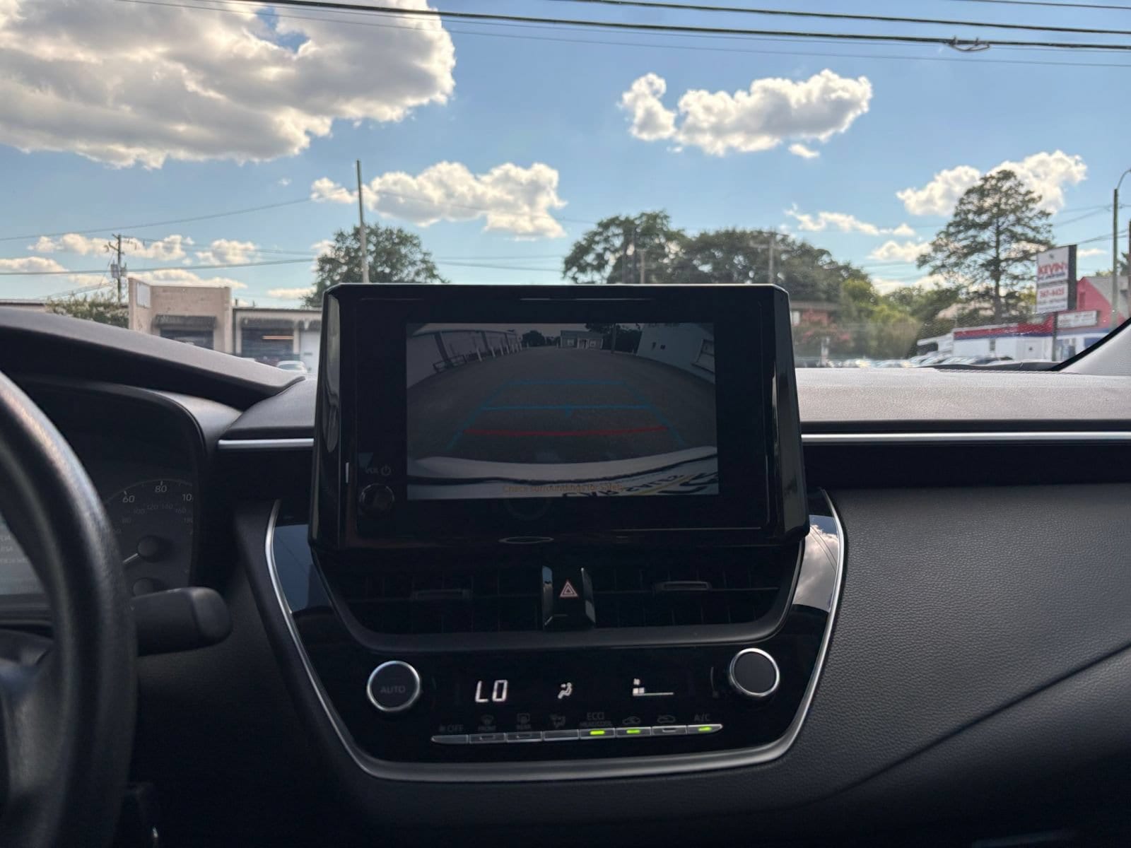 Thumbnail: 2025 Toyota Corolla - 22