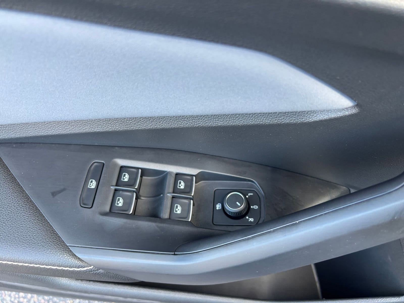 Thumbnail: 2025 Volkswagen Jetta - 20