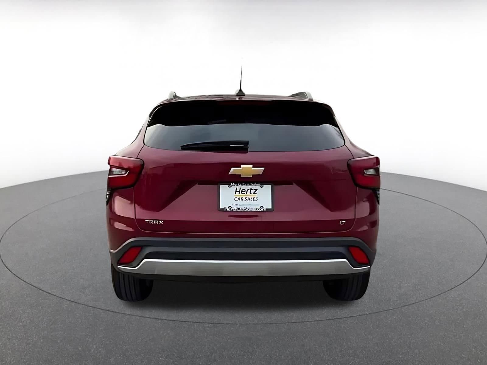 Thumbnail: 2025 Chevrolet Trax - 12