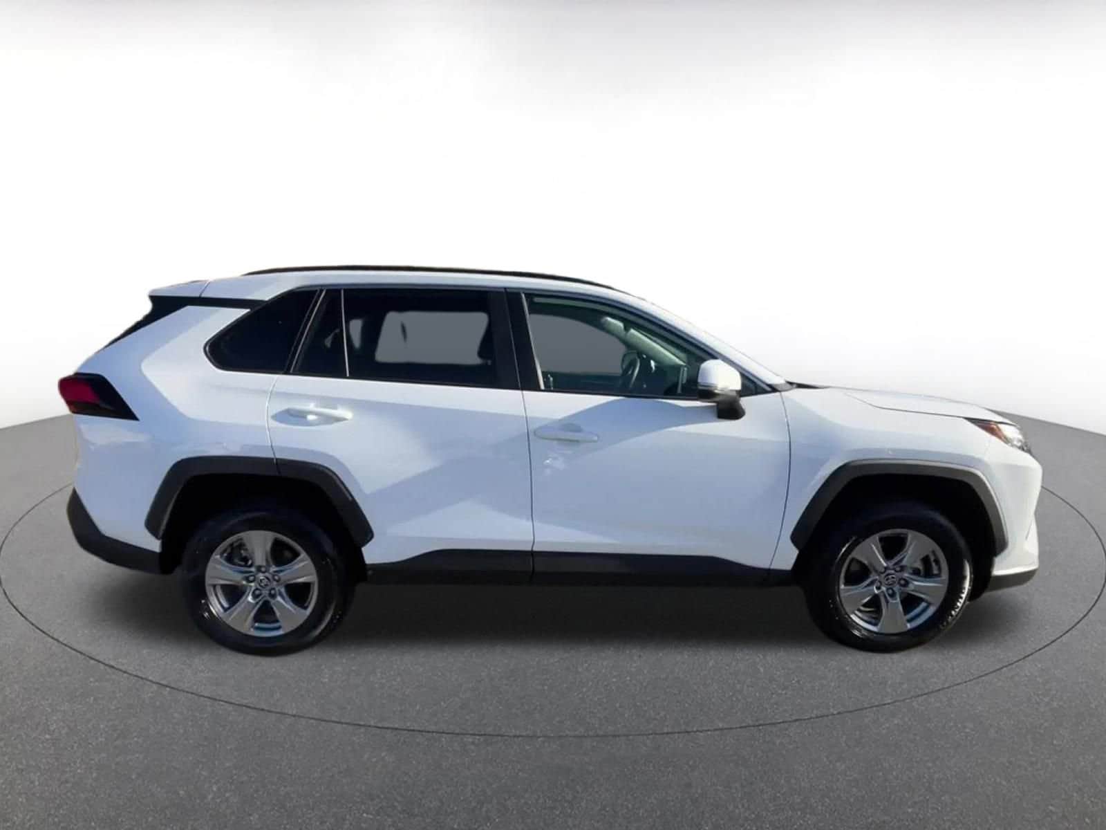 Thumbnail: 2025 Toyota RAV4 - 16