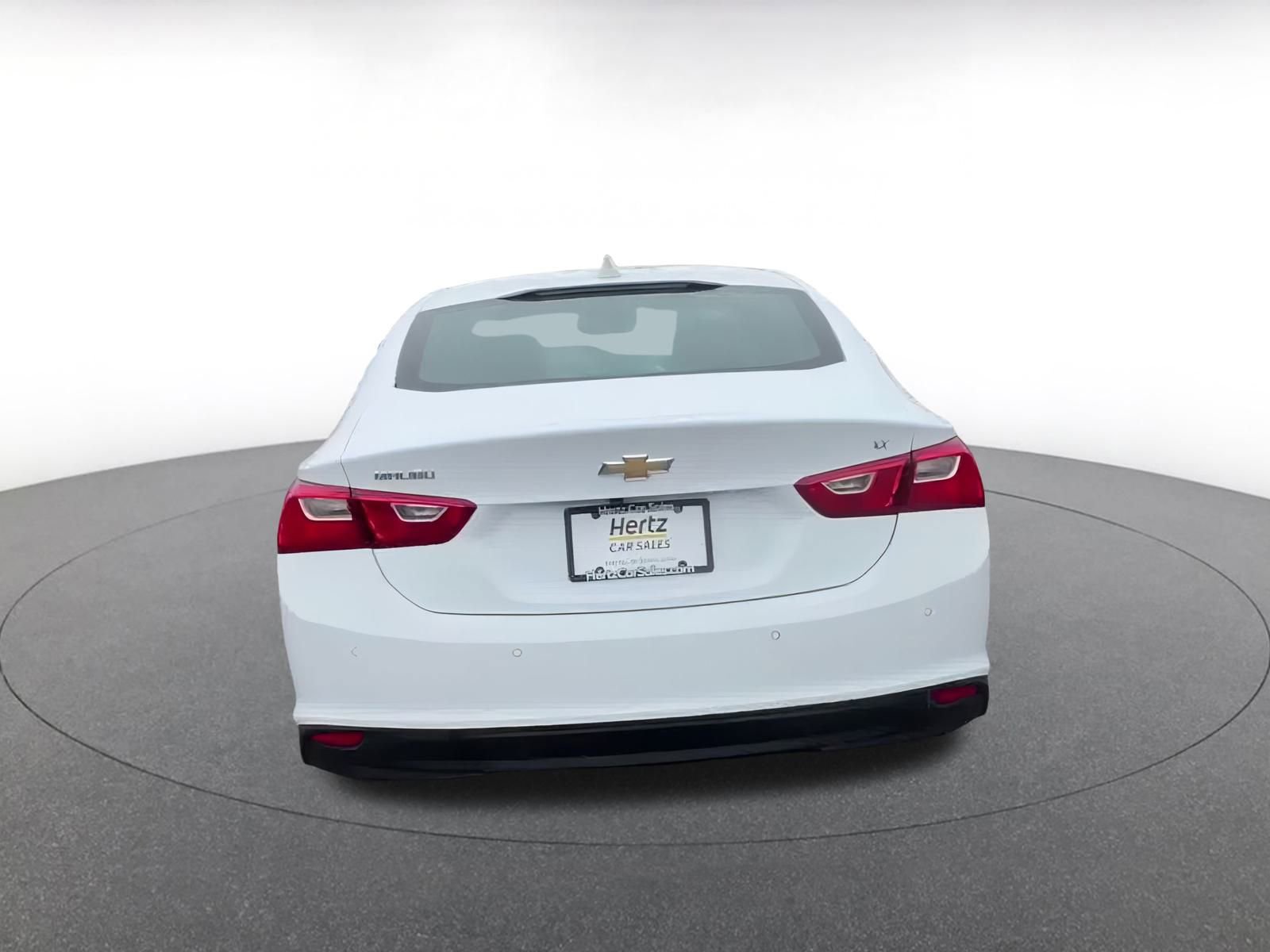 Thumbnail: 2023 Chevrolet Malibu - 12