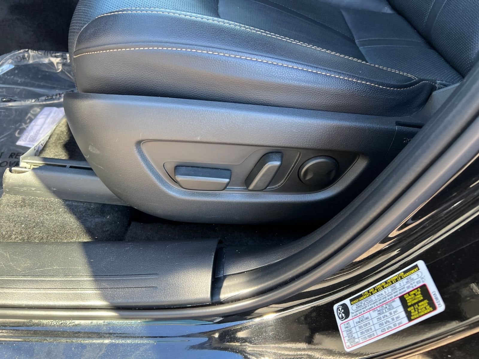 Thumbnail: 2025 Mazda CX-70 - 23