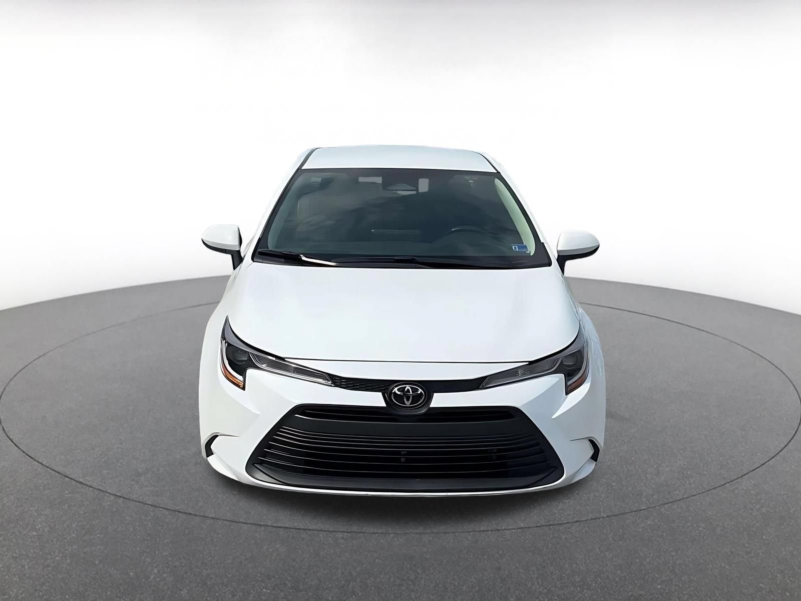 Thumbnail: 2025 Toyota Corolla - 4