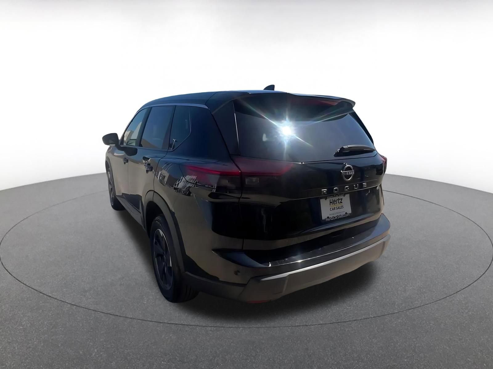 Thumbnail: 2025 Nissan Rogue - 11