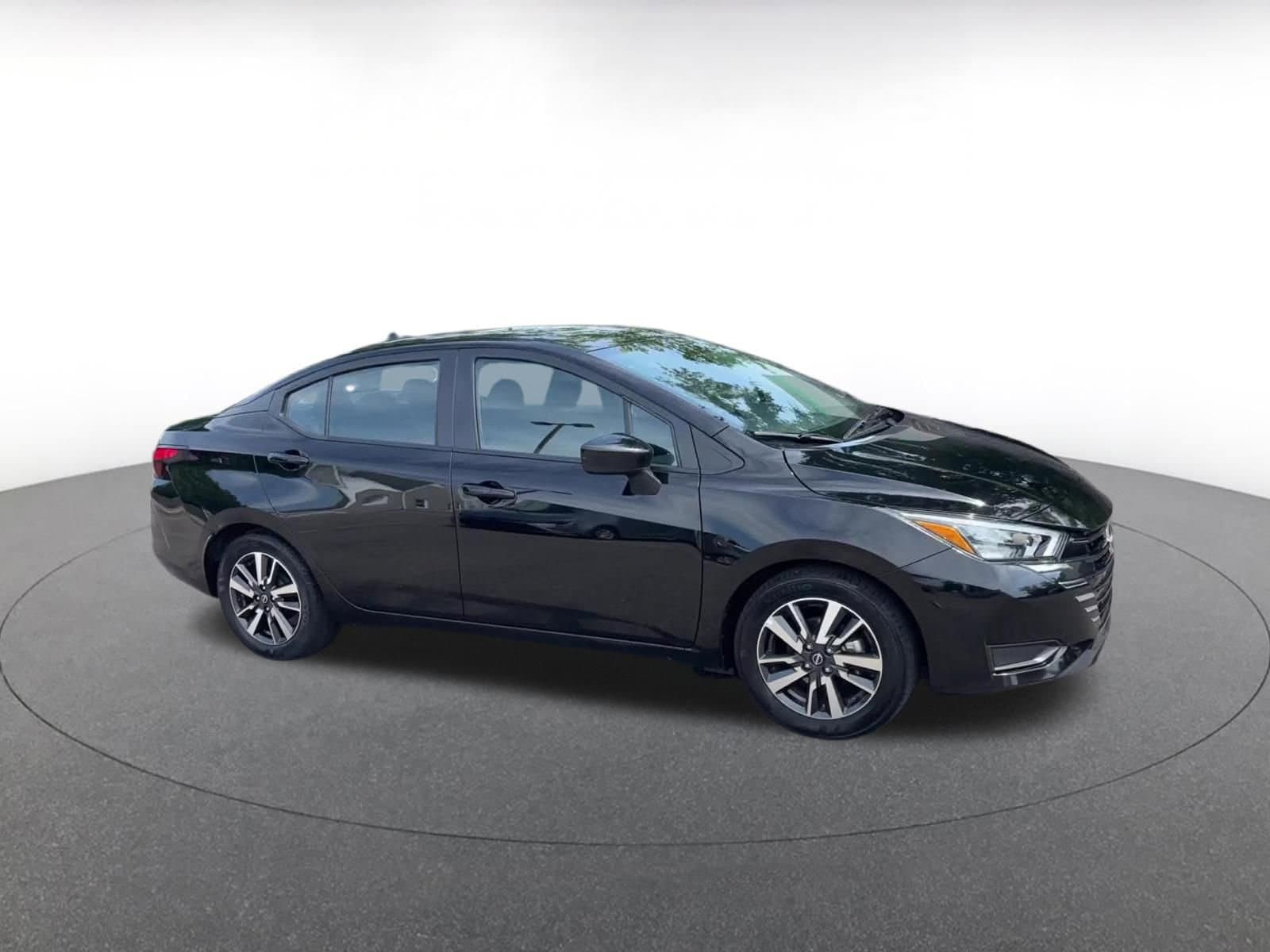 Thumbnail: 2025 Nissan Versa - 2
